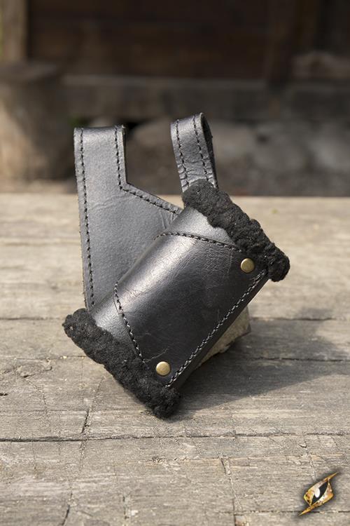 LARP Sword Holder with Fur Trim Epic Armoury